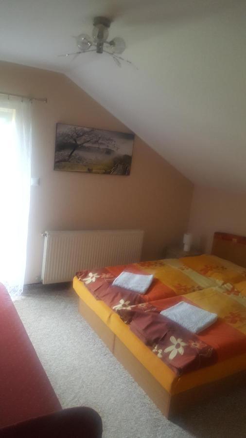 Apartman Zlata Rybka Podhájska Εξωτερικό φωτογραφία