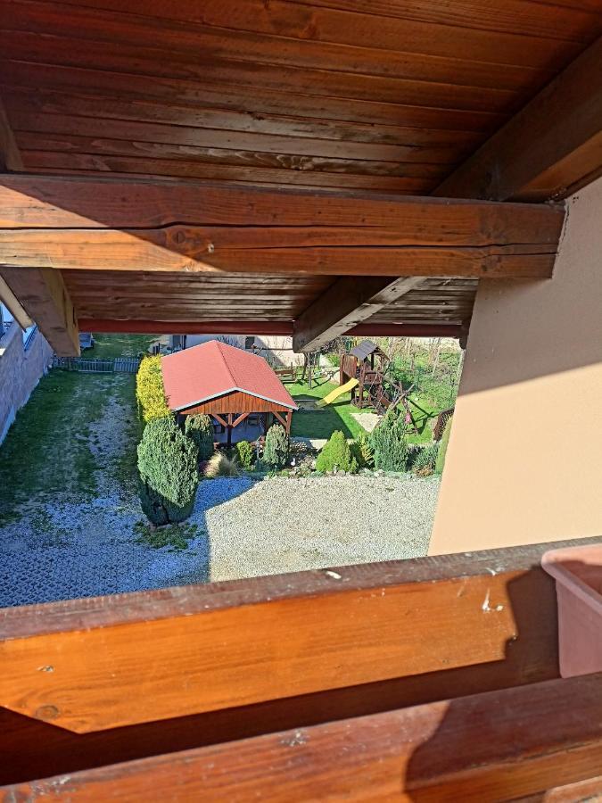 Apartman Zlata Rybka Podhájska Εξωτερικό φωτογραφία